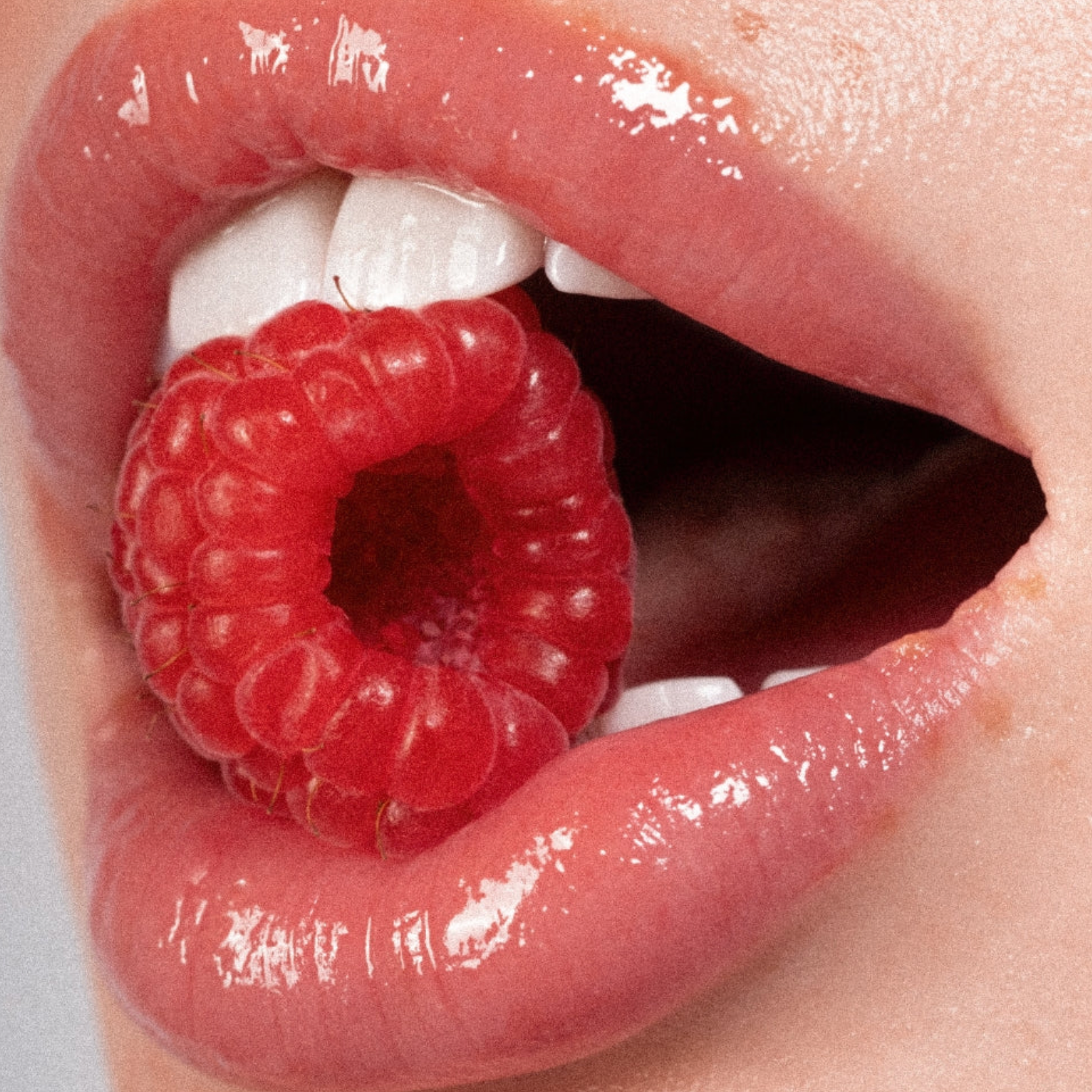 ÂN-GLOSS Ceramide Lip Tint - Berry Crumble